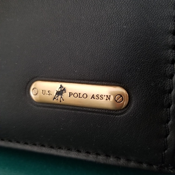 Polo Number Lock wristlet - Picture 6 of 8